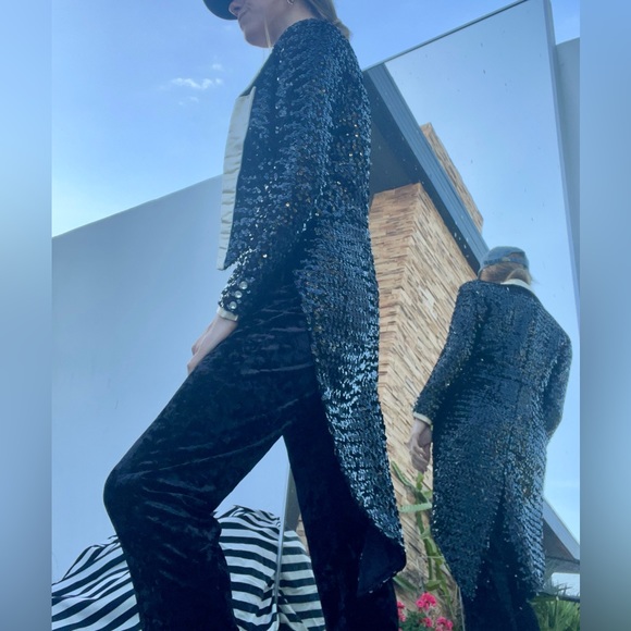 VTG Black Sequin Ringleader Jacket - Picture 11 of 13